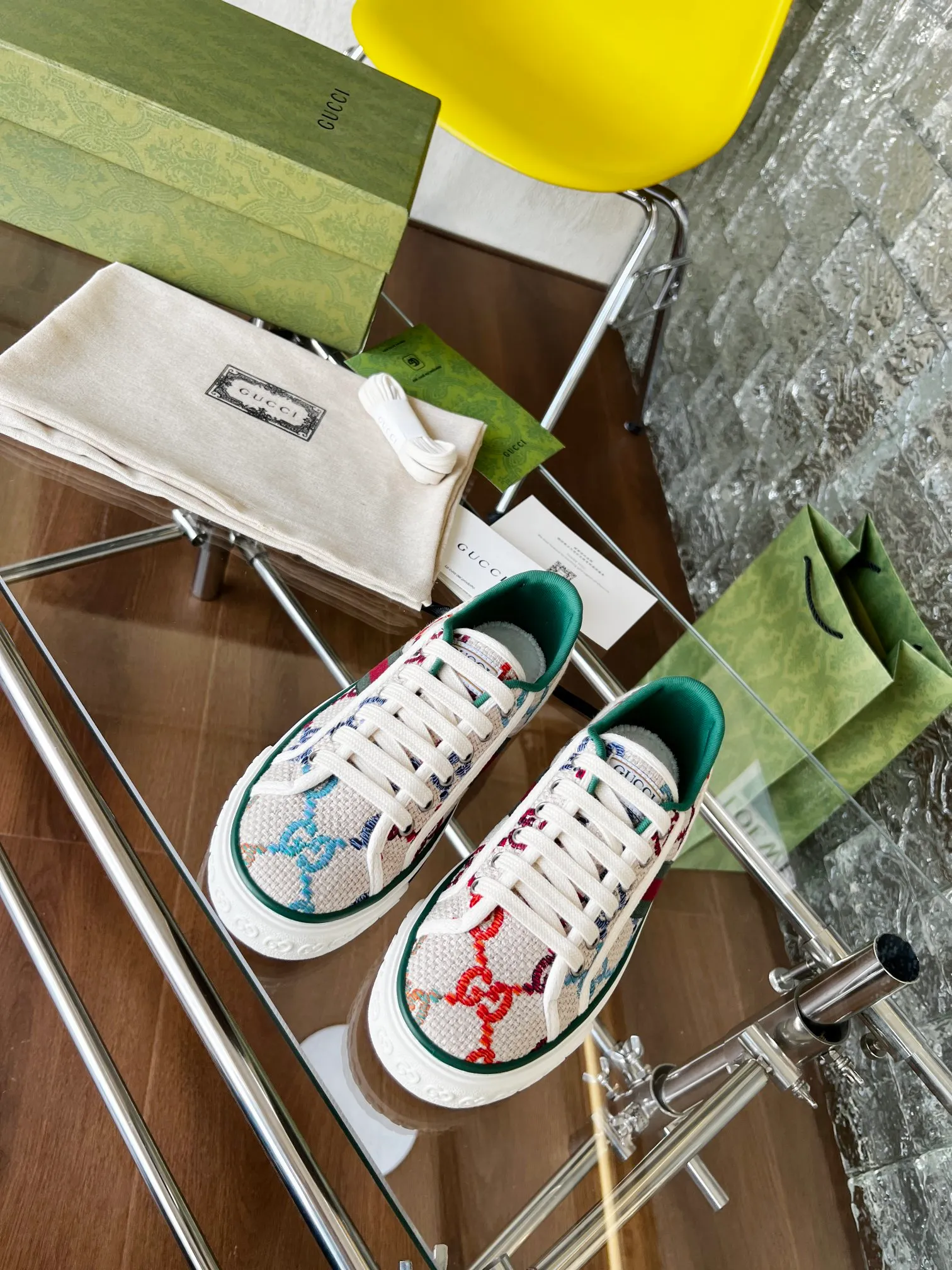 👟👟Ex-factory price 440👟👟 GUCCI new model 1977, classic LOGO material, 1:1 electric embroidery according to the original version, high version, complete package, low and highest version👟👟Ex-factory price U foam feet. T👟👟Ex-factory price U outsole, complete package! 35-44